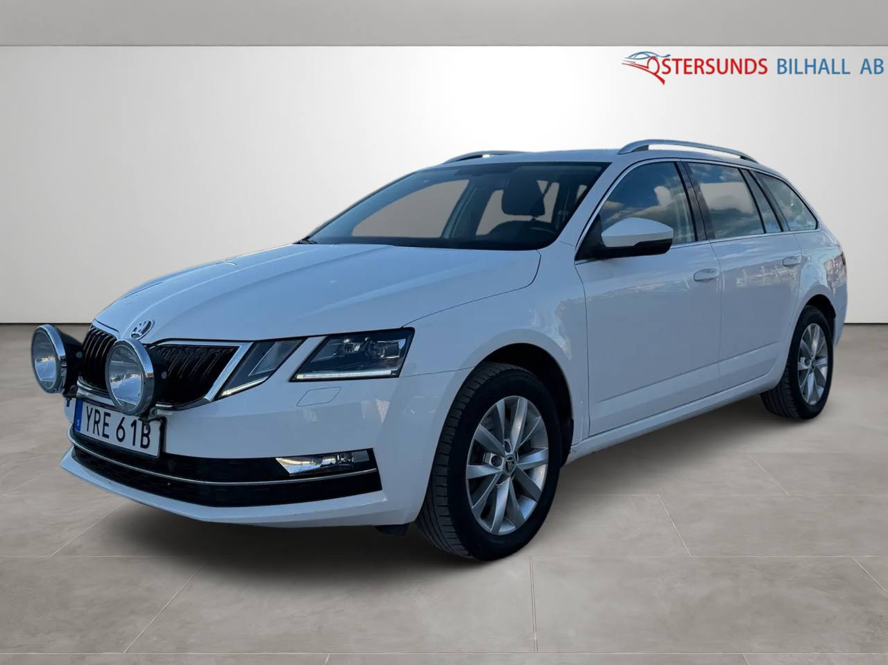 Skoda Octavia Kombi 2.0 TDI SCR 4x4 Style D-Värm M-Värm Drag