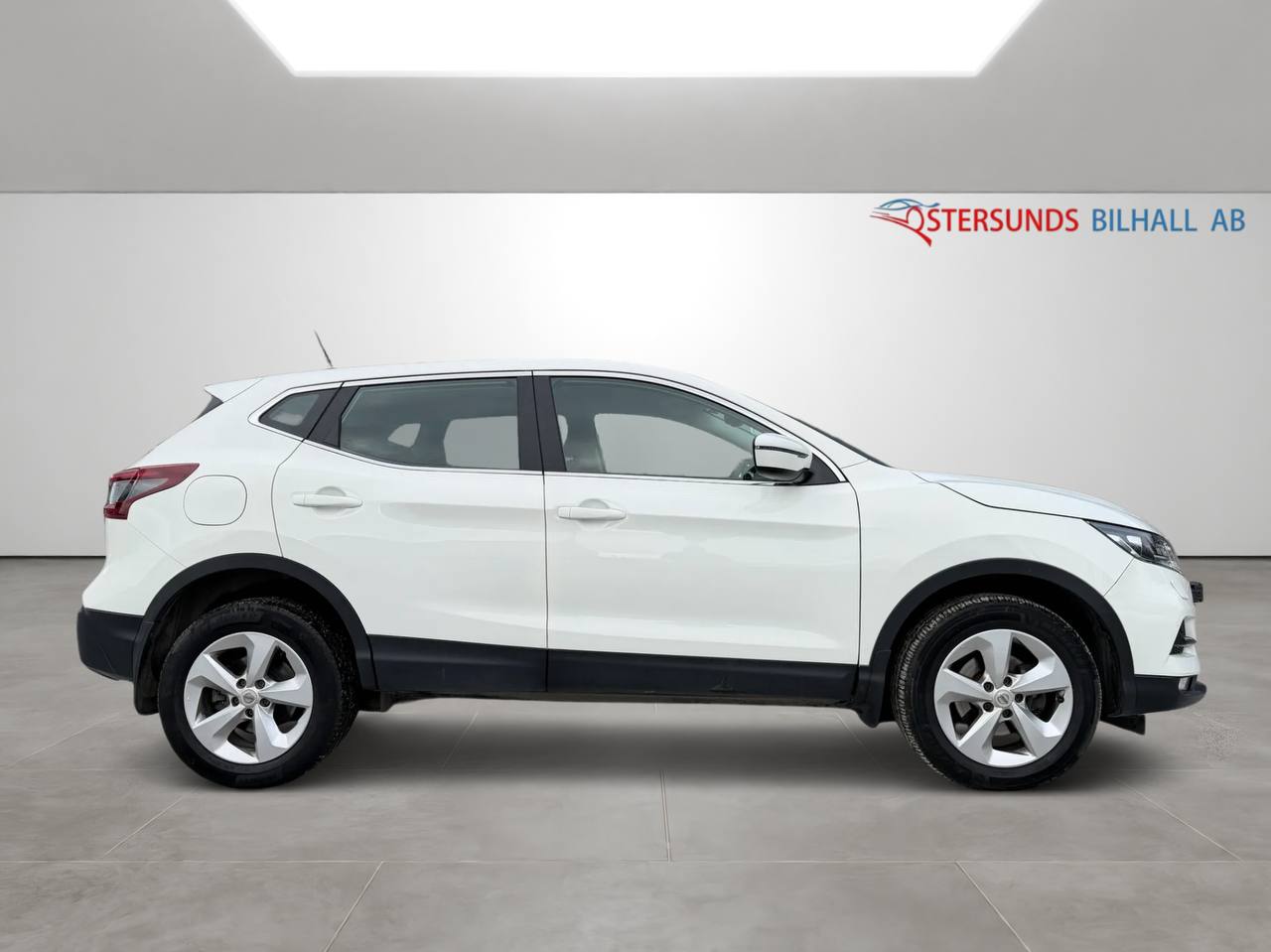 Nissan Qashqai 1.7 dCi 4WD D-Värm M-Värm Ny Servad Kamera