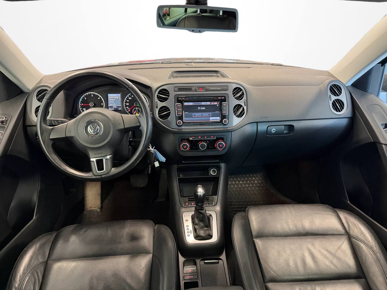 Volkswagen Tiguan 2.0 TDI DPF BMT 4M Pano D-värm 2Brukare Drag