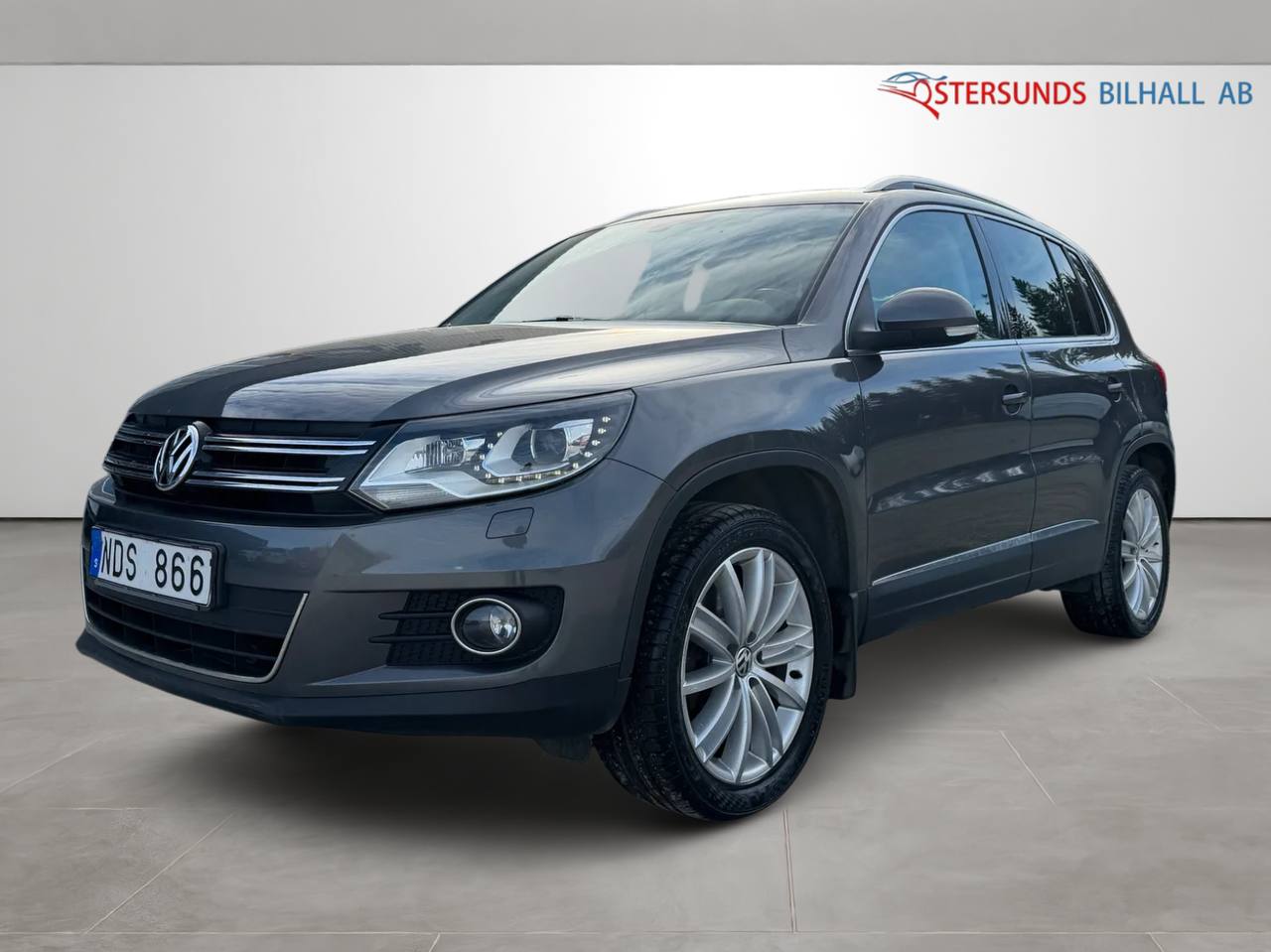 Volkswagen Tiguan 2.0 TDI DPF BMT 4M Pano D-värm 2Brukare Drag