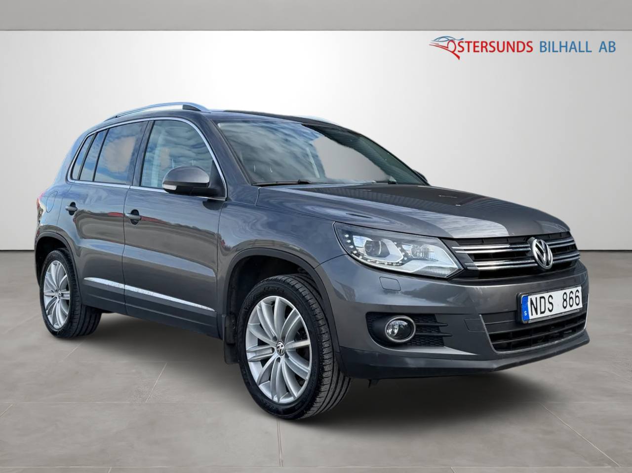 Volkswagen Tiguan 2.0 TDI DPF BMT 4M Pano D-värm 2Brukare Drag