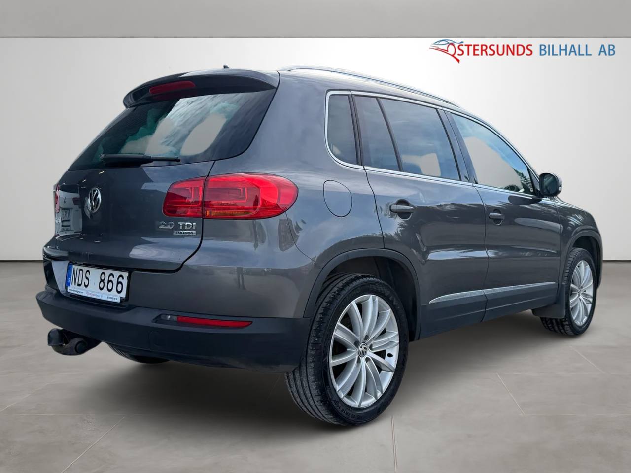 Volkswagen Tiguan 2.0 TDI DPF BMT 4M Pano D-värm 2Brukare Drag