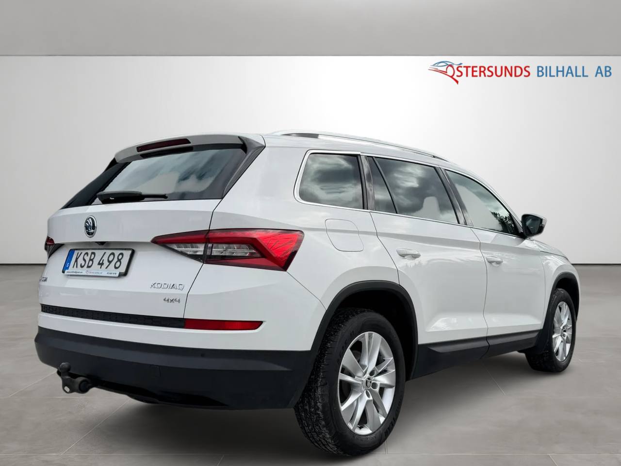 Skoda Kodiaq 2.0 TDI SCR 4x4 Businessline Cockpit D-värm 1 Brukare