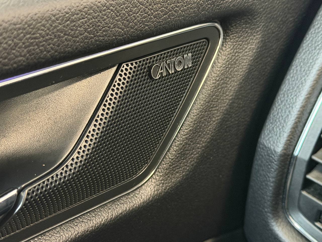 Skoda Kodiaq 2.0 TDI SCR 4x4 Businessline Cockpit D-värm 1 Brukare