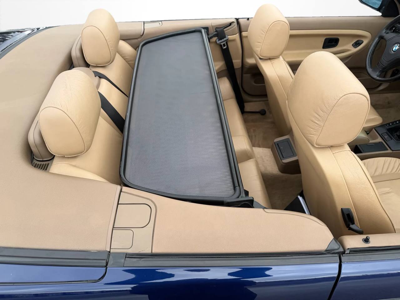 BMW 320 i Convertible