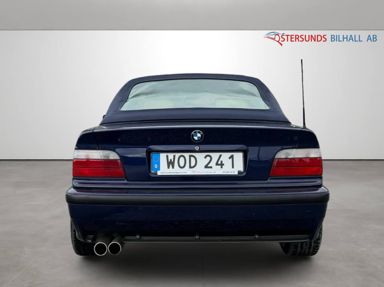 BMW 320 i Convertible