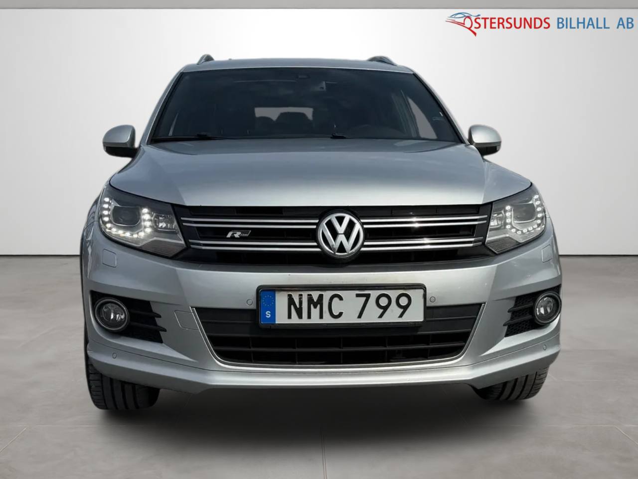 Volkswagen Tiguan 2.0 TDI DPF 4Motion Pano D-Värm R-Line