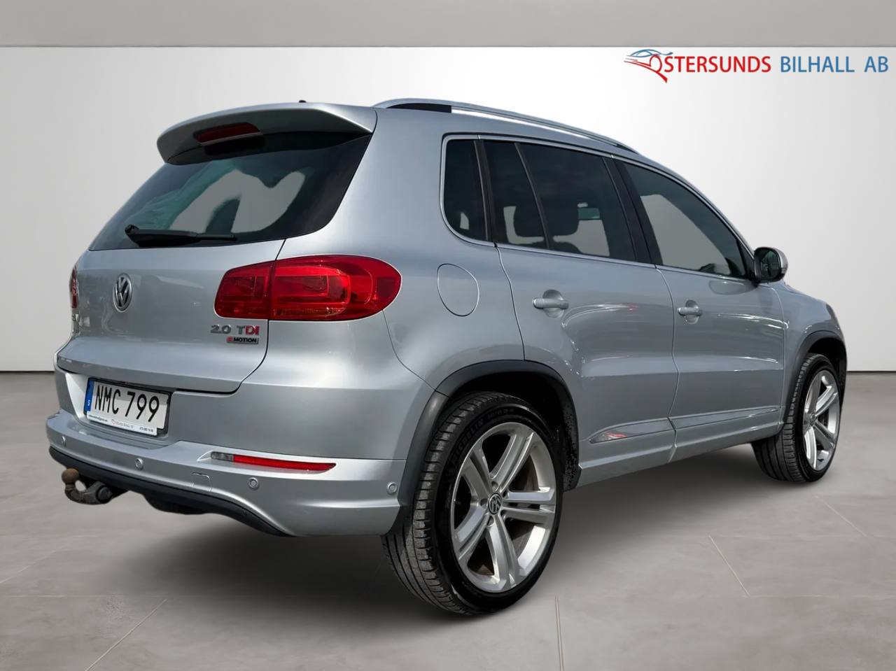 Volkswagen Tiguan 2.0 TDI DPF 4Motion Pano D-Värm R-Line