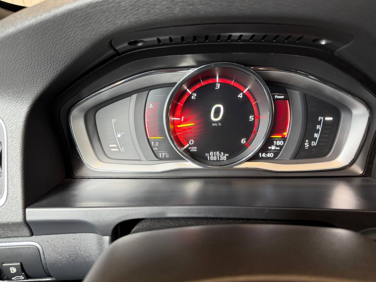Volvo V60 Cross Country D4 AWD Geartronic Summum D-värmare 1 Brukare