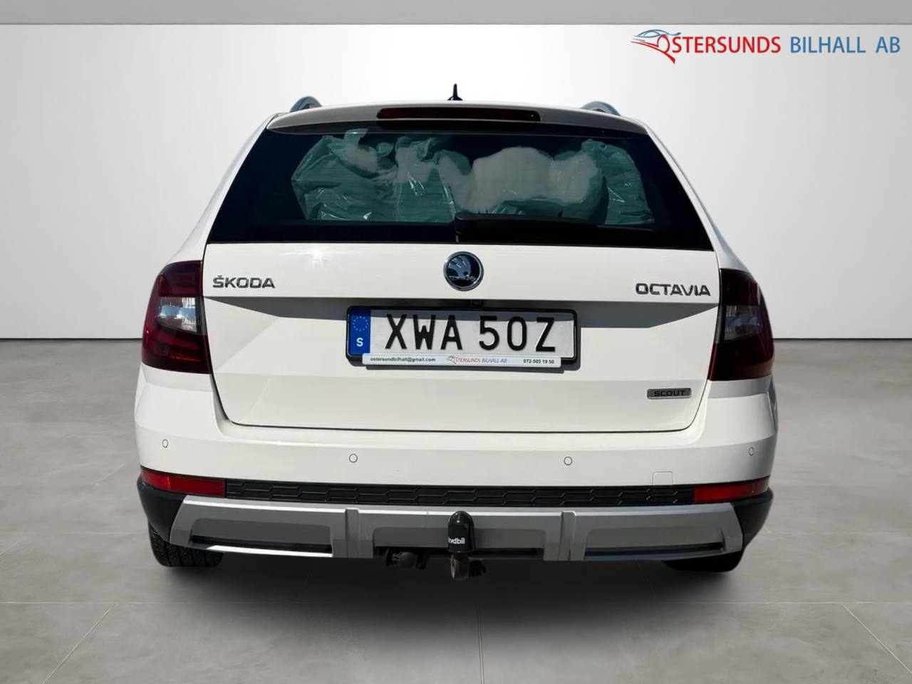 Skoda Octavia Scout 2.0 TDI SCR 4x4 Premium Moms D-värm M-värm Ny kamrem