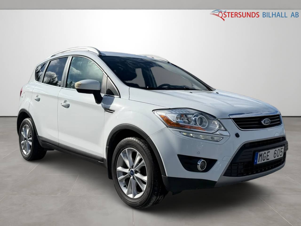 Ford Kuga 2.0 TDCi AWD Powershift Titanium Euro 5 Dragkrok M-värm