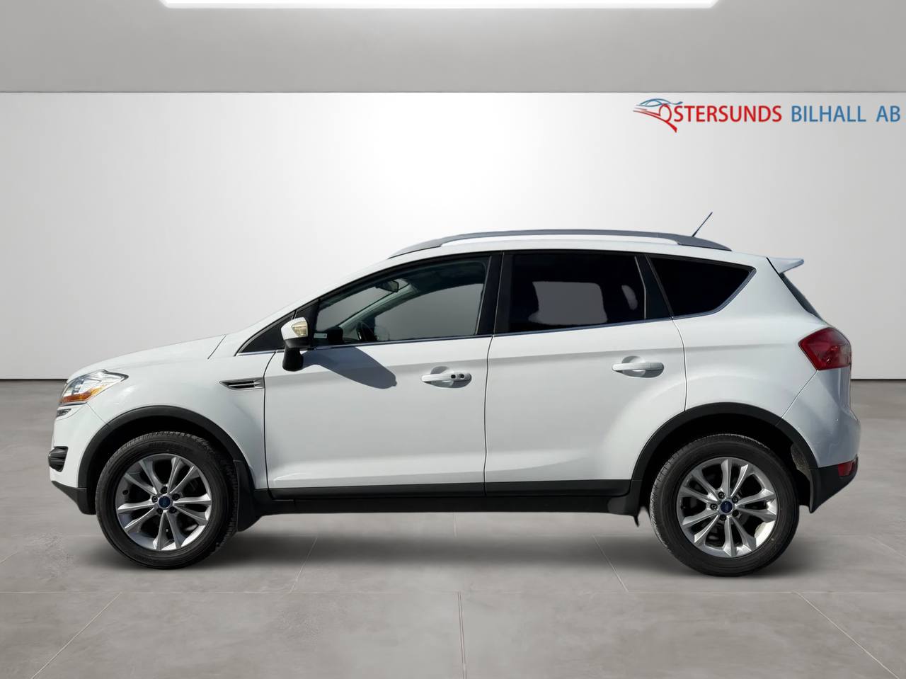 Ford Kuga 2.0 TDCi AWD Powershift Titanium Euro 5 Dragkrok M-värm