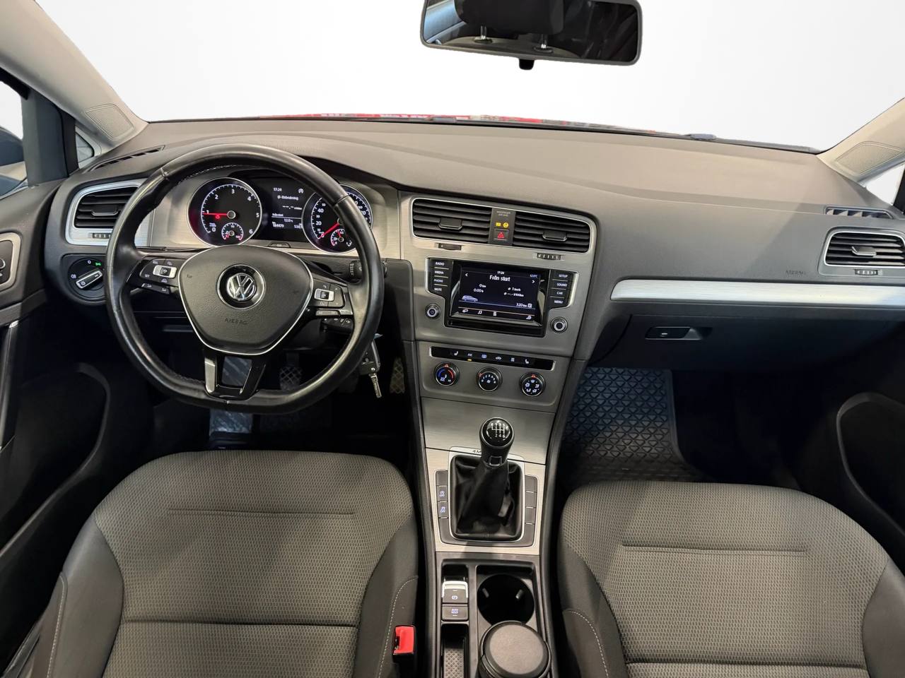 Volkswagen Golf Sportscombi 1.6 TDI DPF BMT 4Motion M-värm D-värm Drag