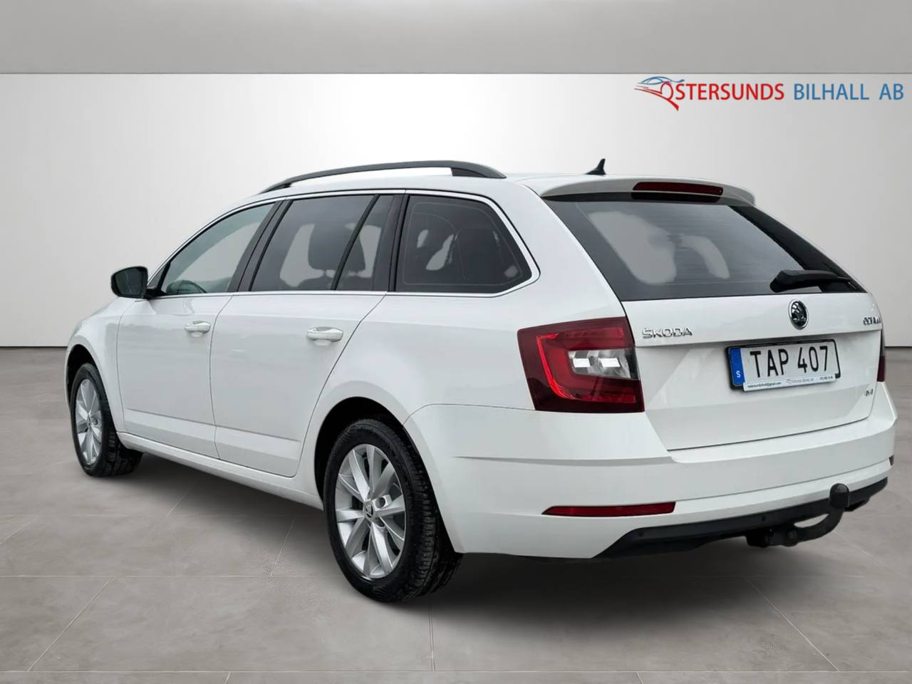 Skoda Octavia Kombi 2.0 TDI SCR 4x4 Ambition M-värm D-värm Drag