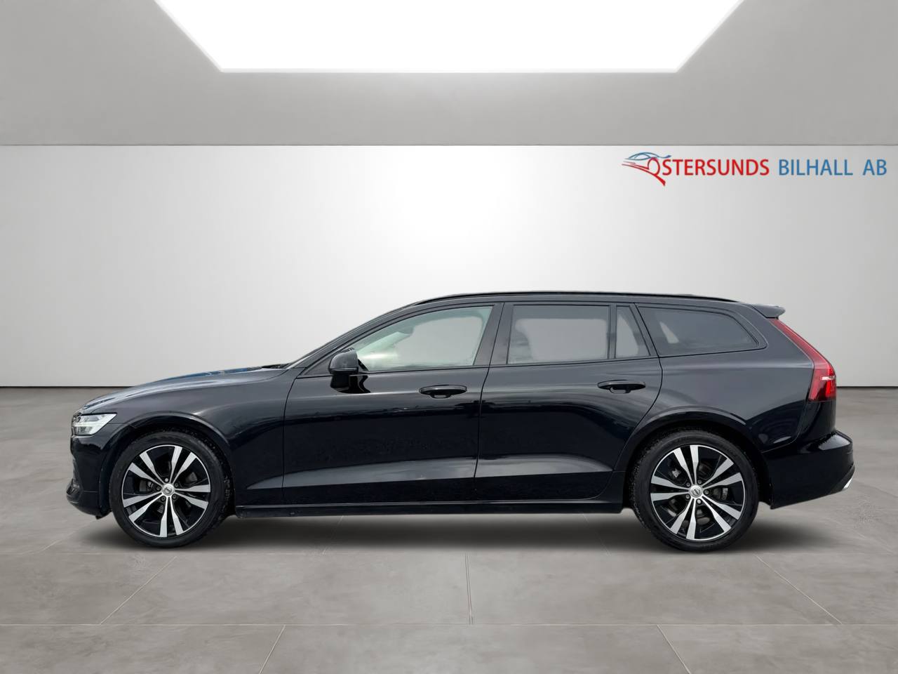 Volvo V60 D3 AWD Geartronic VOC Inscription Ny kamrem D-värm