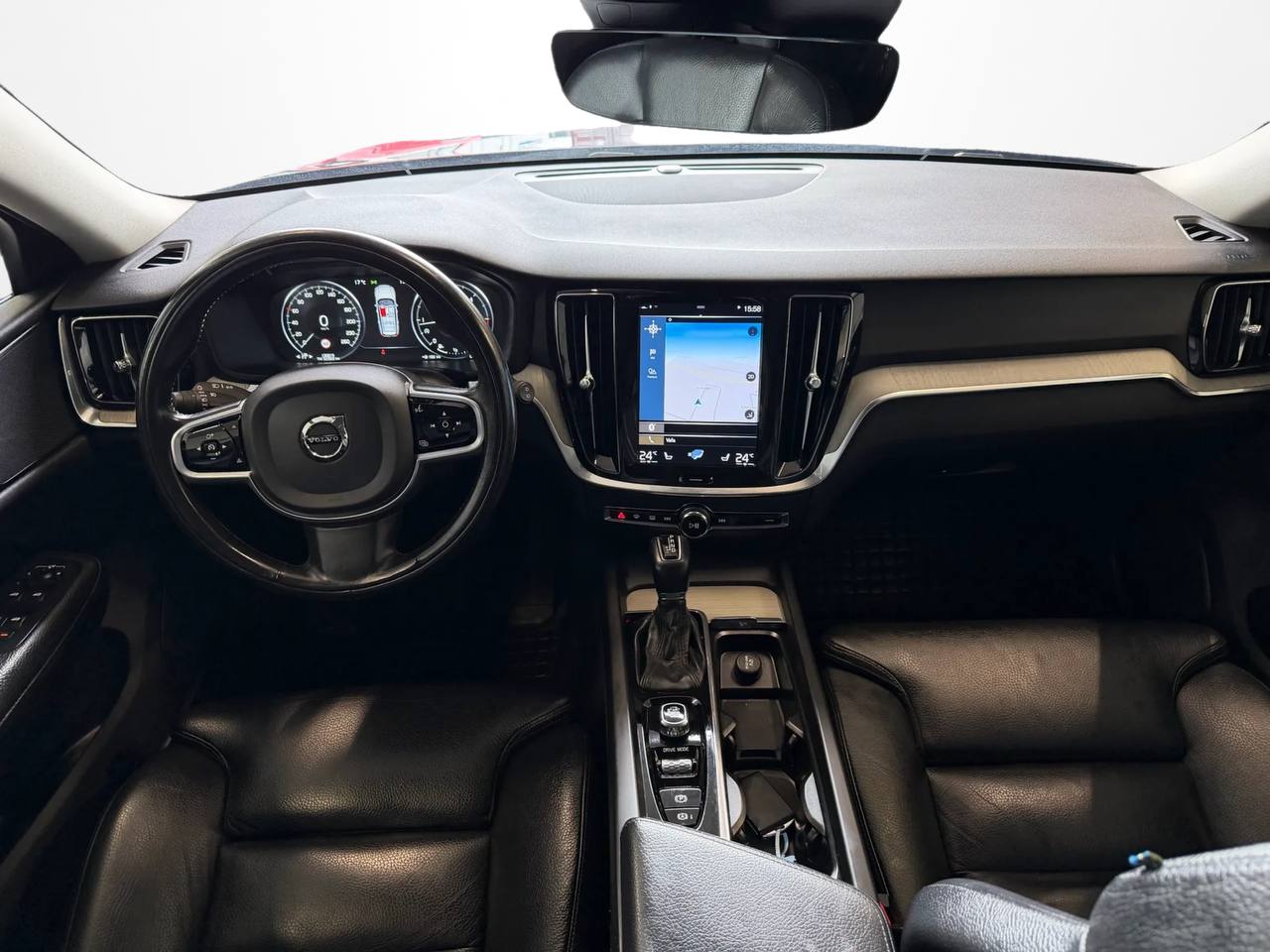 Volvo V60 D3 AWD Geartronic VOC Inscription Ny kamrem D-värm