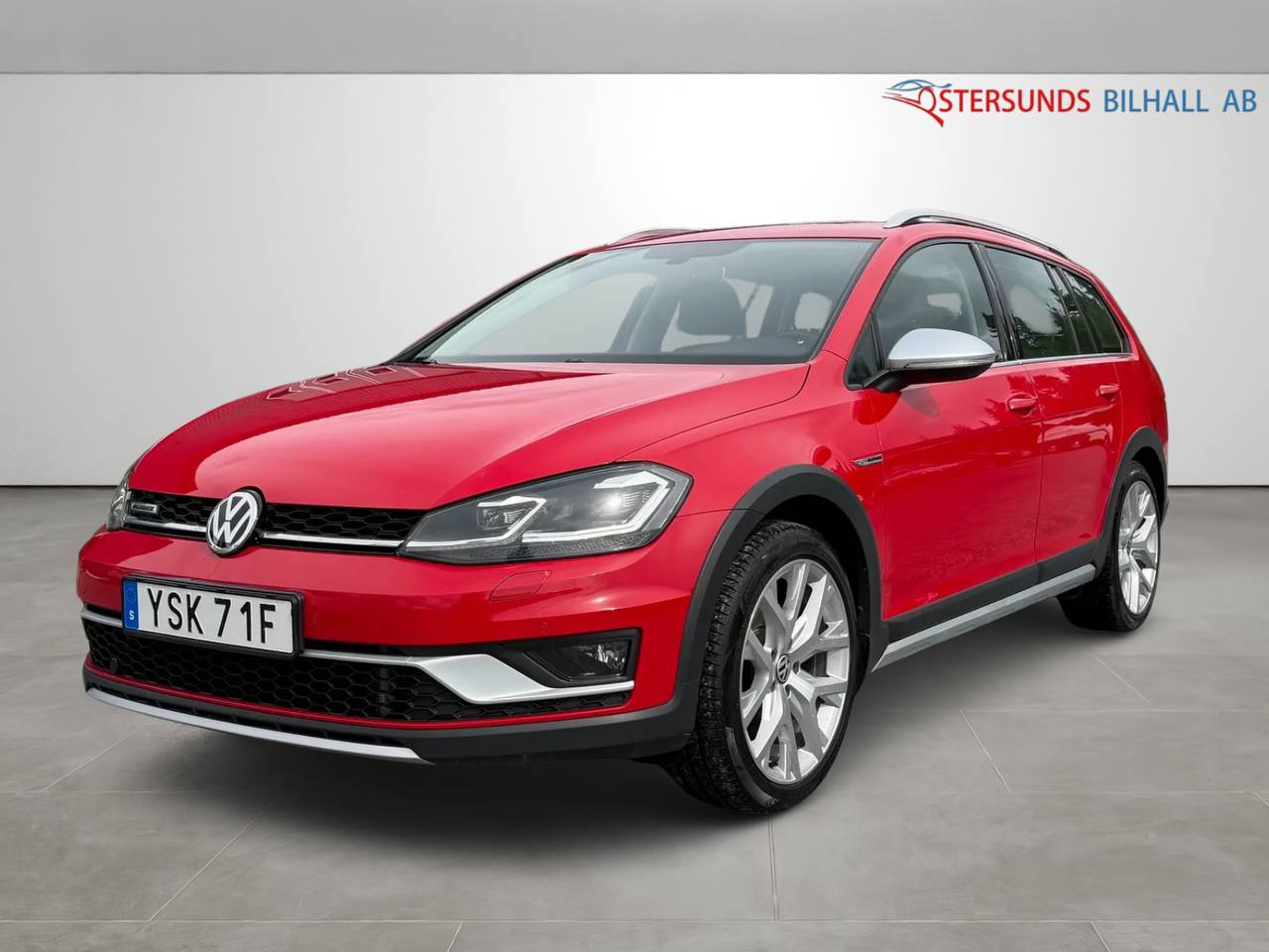 Volkswagen Golf Alltrack 2.0 TDI 4Motion Alltrack Moms D-värm m-värm 1 brukare