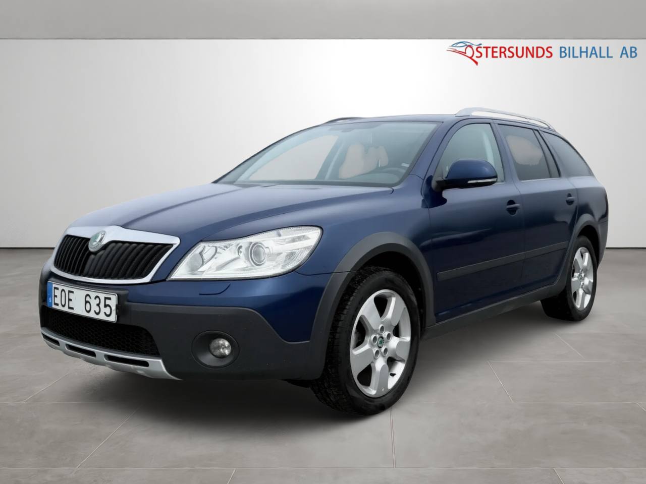 Skoda Octavia Scout 2.0 TDI DPF 4Motion Scout Ny servad, D-värm, M-värm