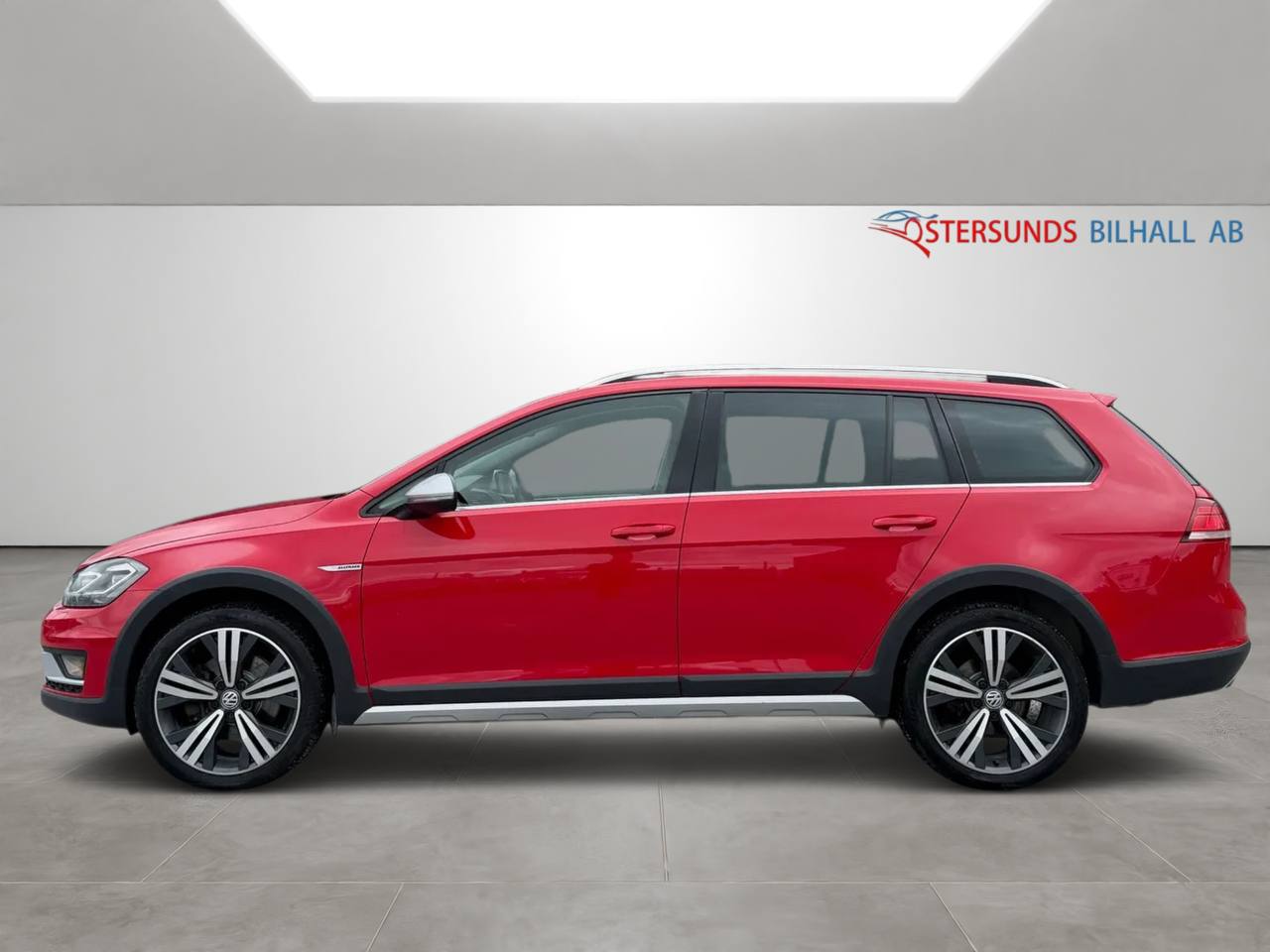 Volkswagen Golf Alltrack 1.8 TSI 4M Värmare Cockpit Dragkrok