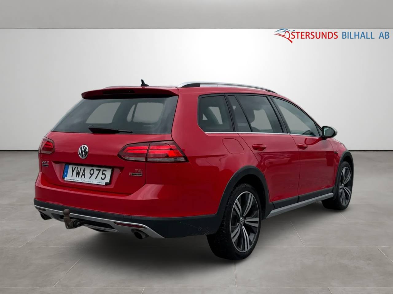 Volkswagen Golf Alltrack 1.8 TSI 4M Värmare Cockpit Dragkrok