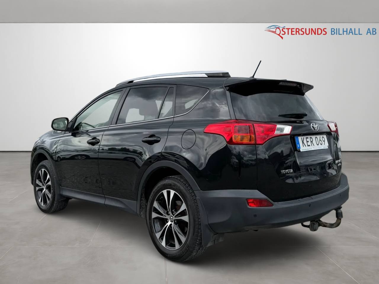 Toyota RAV4 2.0 Dual VVT-i Valvematic AWD Edition M-värm backkamera