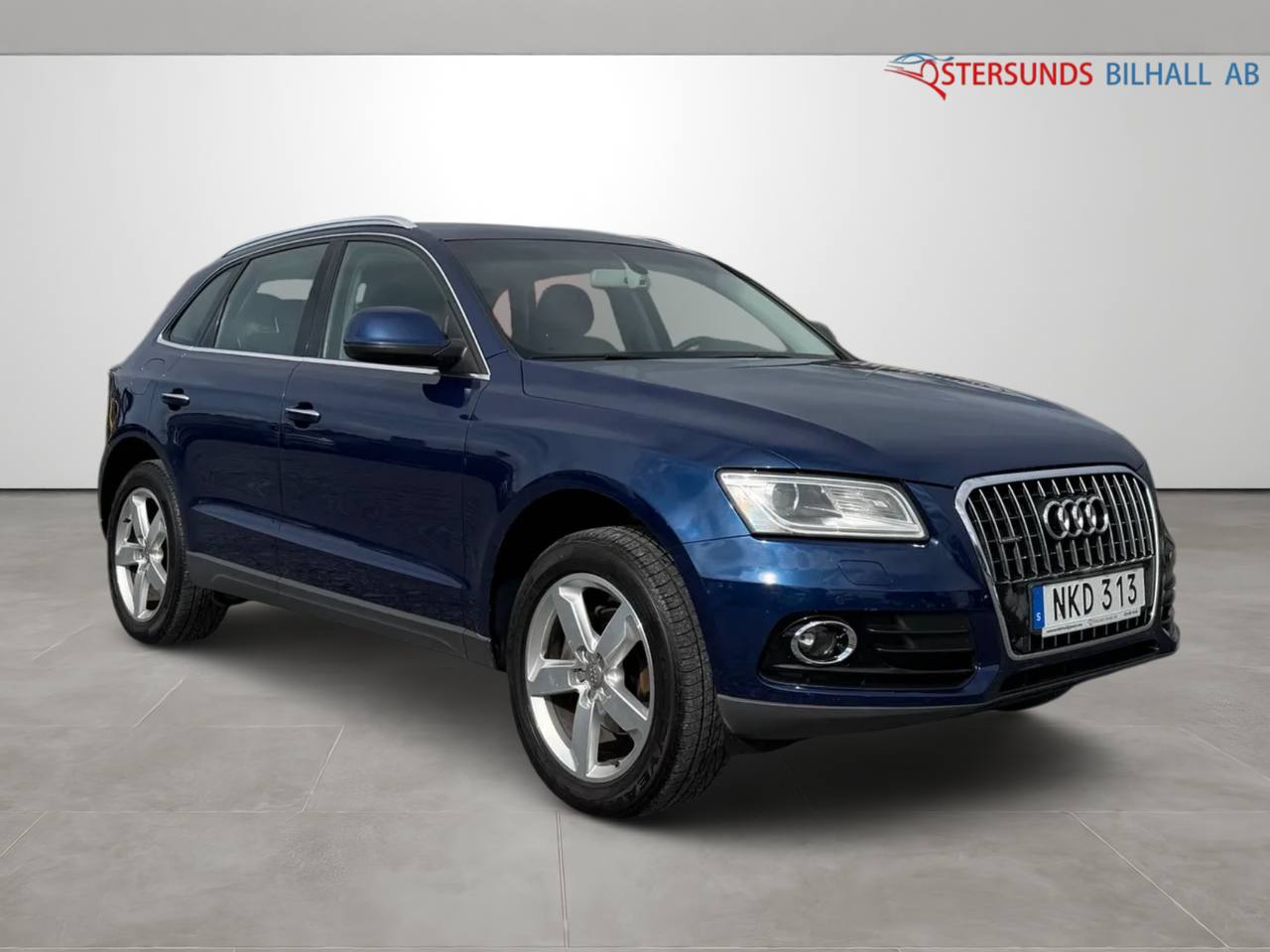 Audi Q5 2.0 TDI DPF quattro Design Euro 6 M-värm Dragkrok Panoramatak