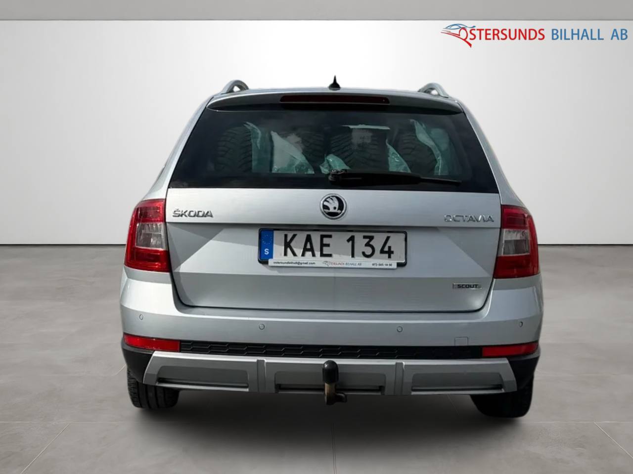 Skoda Octavia Scout 2.0 TDI 4x4 Euro 6 M&D-värm Dragkrok Nya bromsar 2brukare