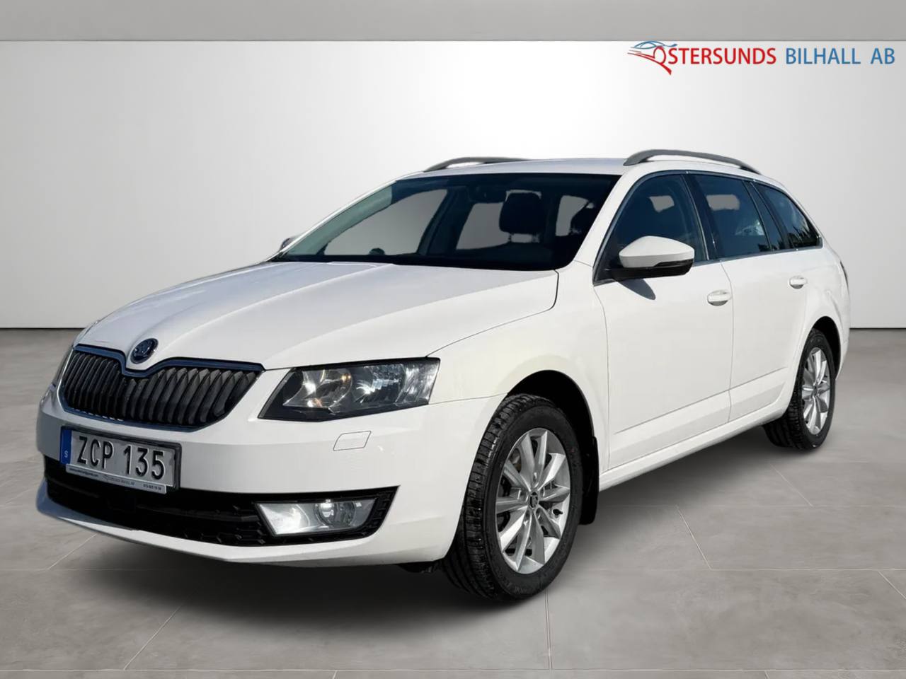 Skoda Octavia Kombi 1.6 TDI 4x4 Ambition Euro 6 Fullt servad D-värm