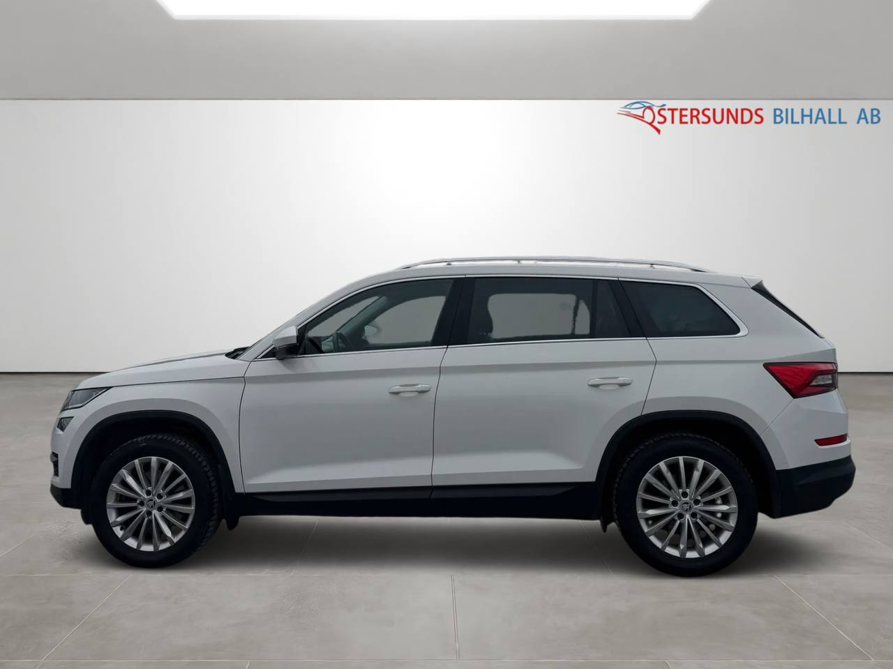 Skoda Kodiaq 7-SITS 2.0 TDI 4x4 Businessline Euro6 Kamrem bytt D-värm
