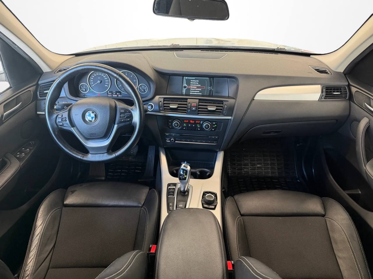 xDrive20d Steptronic Euro 5 M-värm Jämtlands körd 1Brukare