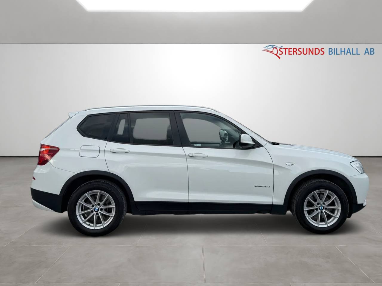 xDrive20d Steptronic Euro 5 M-värm Jämtlands körd 1Brukare