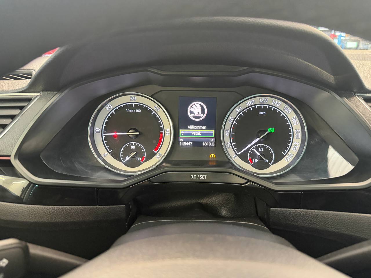Skoda Superb Kombi 2.0 TDI 4x4 L&K Euro 6 Ny kamrem dragkrok kamera