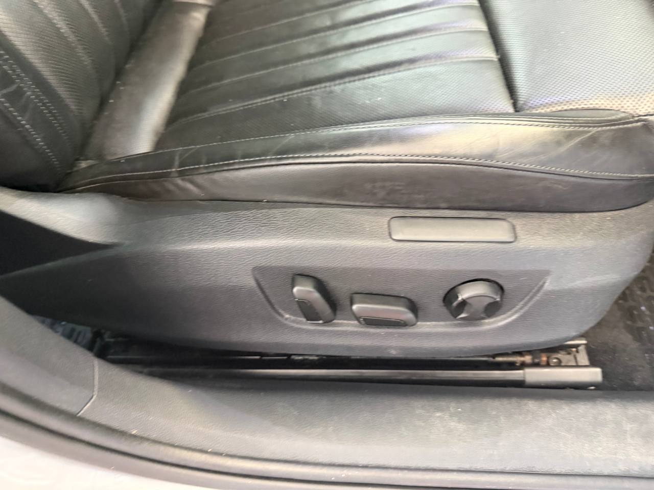 Skoda Superb Kombi 2.0 TDI 4x4 L&K Euro 6 Ny kamrem dragkrok kamera
