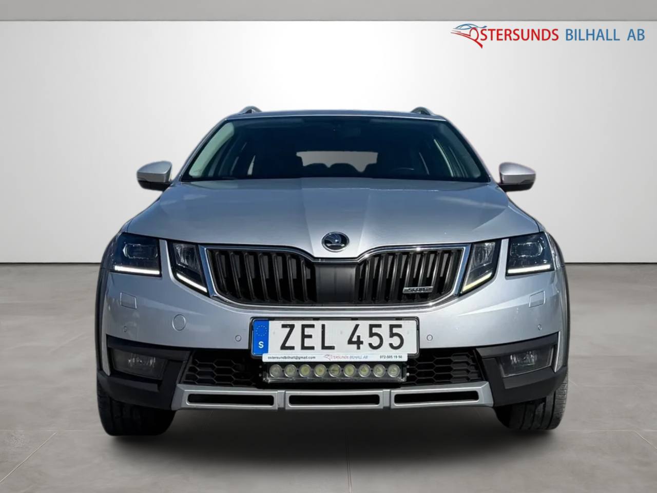 Skoda Octavia Scout 2.0 TDI SCR 4x4 Premium Euro 6 Ny kamrem 1 brukare dragkrok