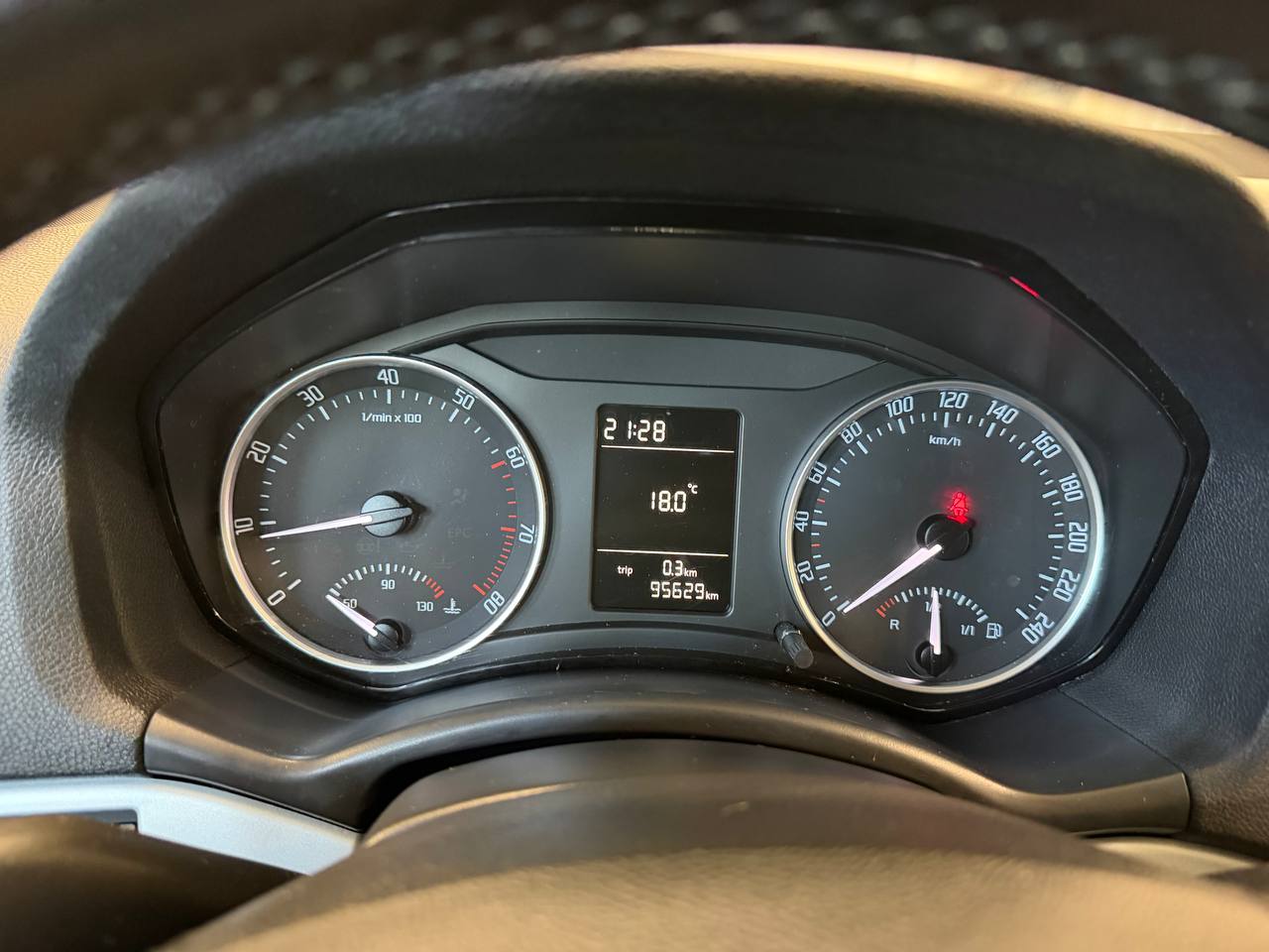 Skoda Octavia 1.8 4x4 Ambiente Euro 5, M-värm, Låga mil, Norrl. körd