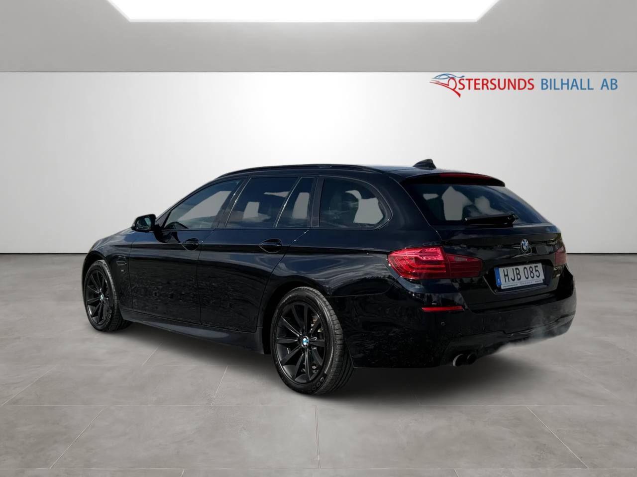 BMW 520d xDrive Touring Steptronic M Sport Pano D-värm
