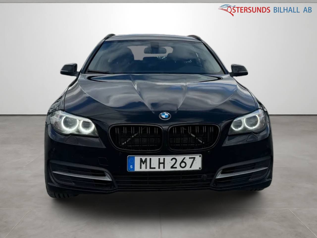BMW 520d xDrive Touring Steptronic M-Värme Drag