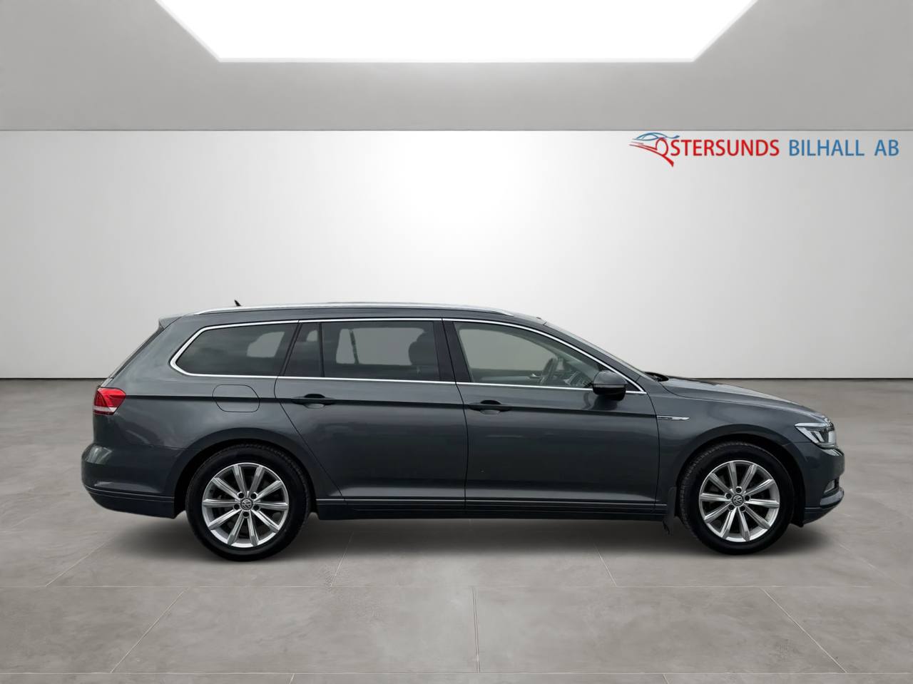 Volkswagen Passat Sportscombi 2.0 TDI 4Motion Base Euro 6 Drag D-värm