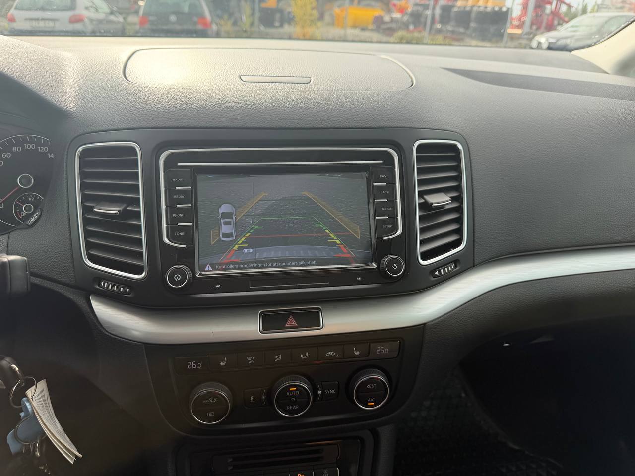 Volkswagen Sharan 7-seater 2.0 TDI 4Motion Base Euro 6 Pano D-värm Drag