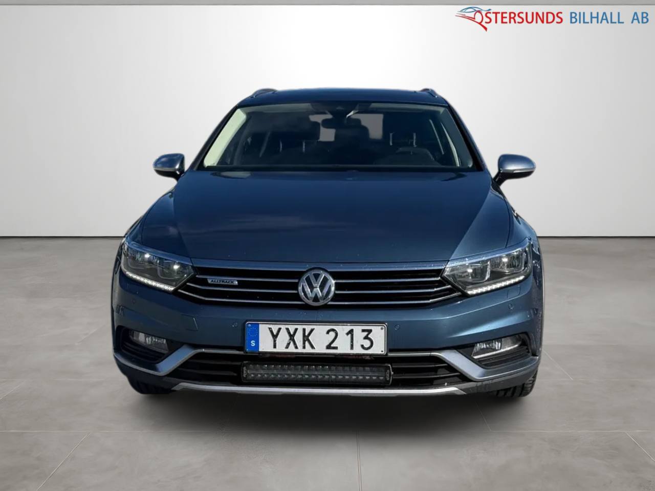Volkswagen Passat Alltrack 2.0 TDI 4M Euro 6 Cockpit D-värm B-kamera Pano Dragkrok