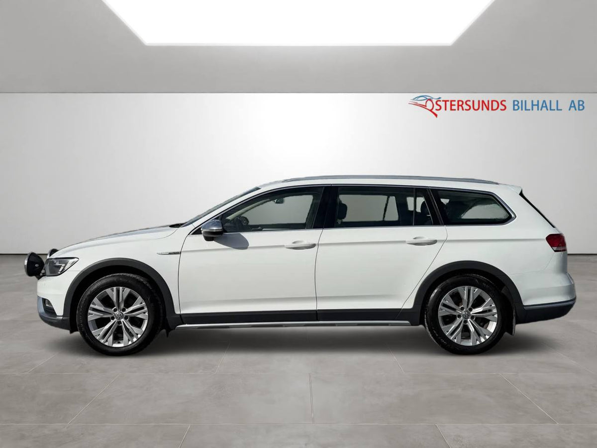 Volkswagen Passat Alltrack 2.0 TDI DPF 4Motion Alltrack D-Värm Ny Kamrem