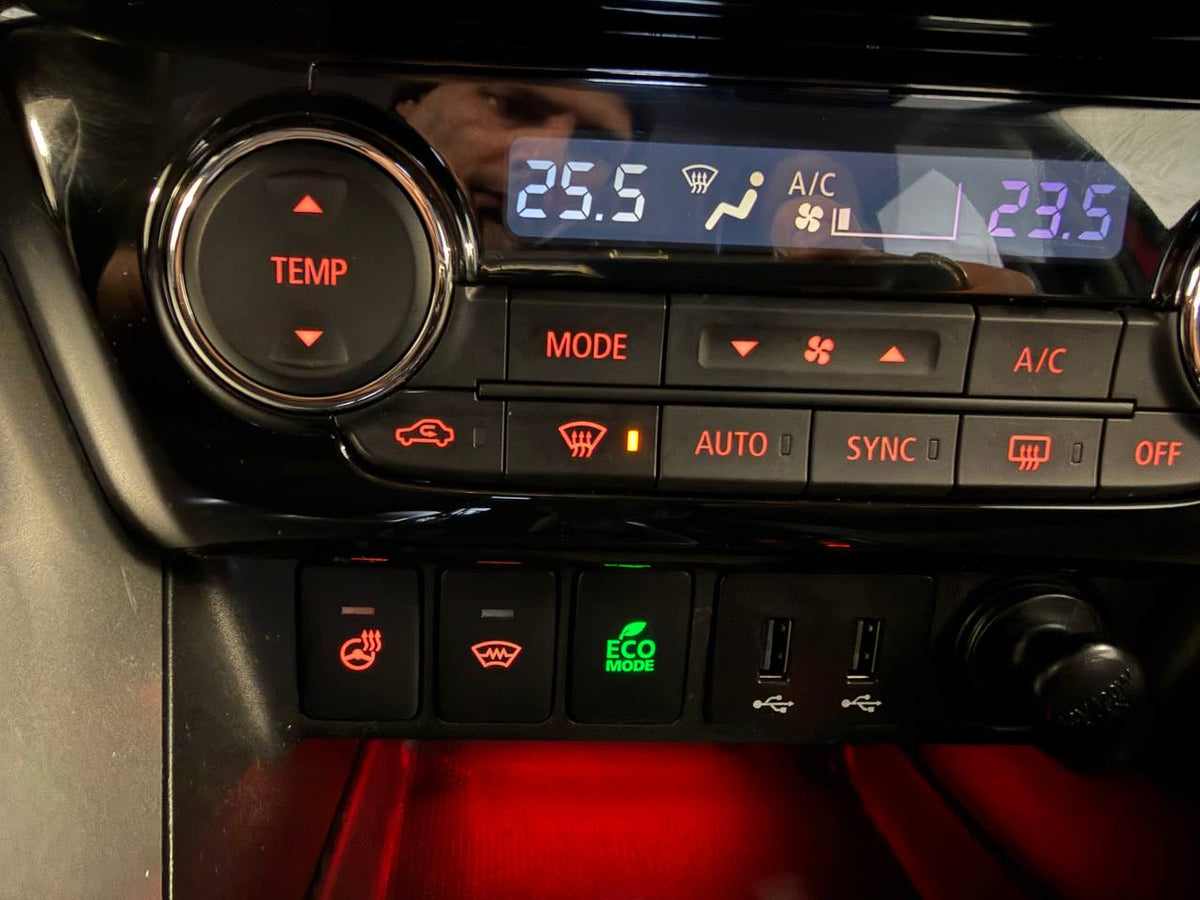 Mitsubishi Eclipse Cross 1.5 T MIVEC ClearTec Comfort M-värm 360kamera 1bruk