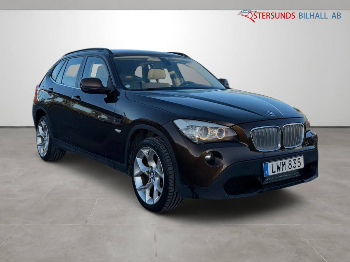 BMW X1 xDrive28i Steptronic Pano M-värm
