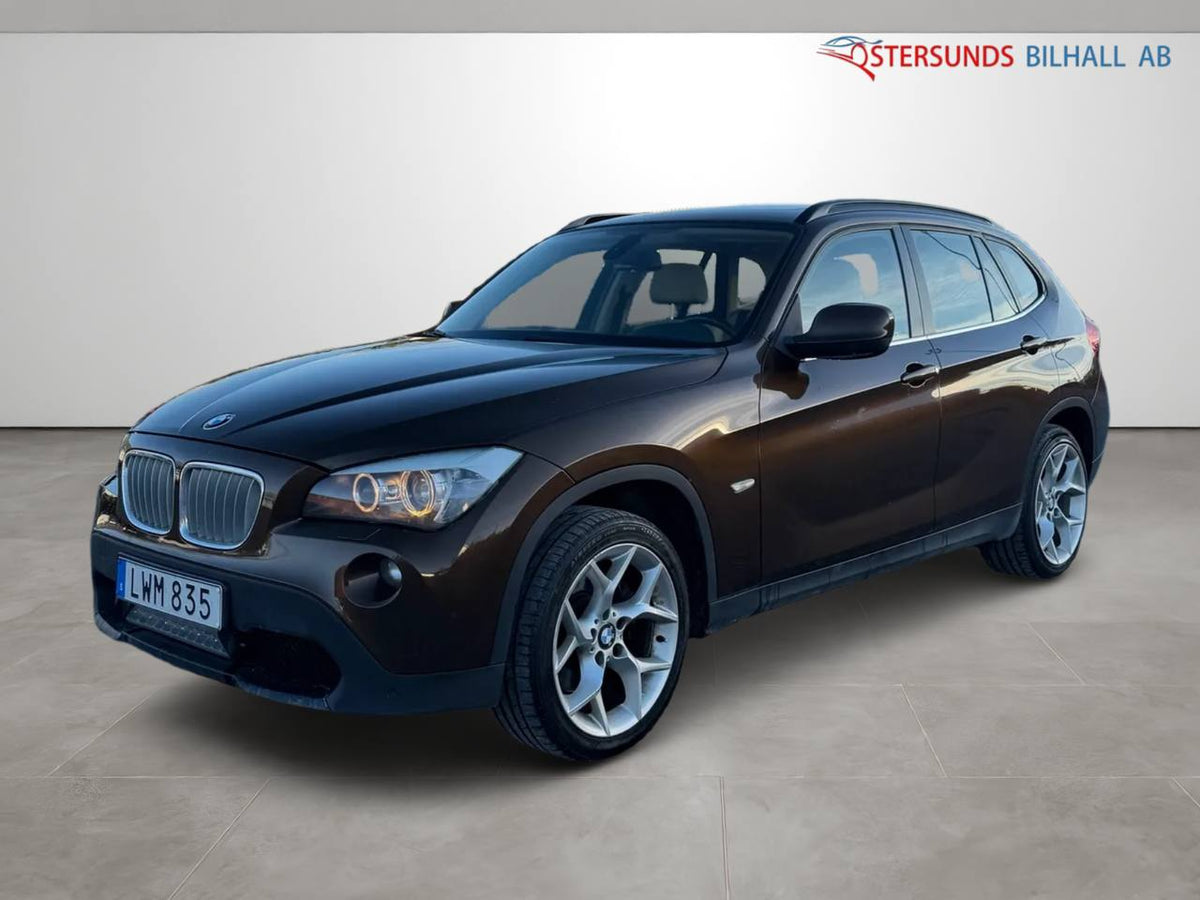 BMW X1 xDrive28i Steptronic Pano M-värm