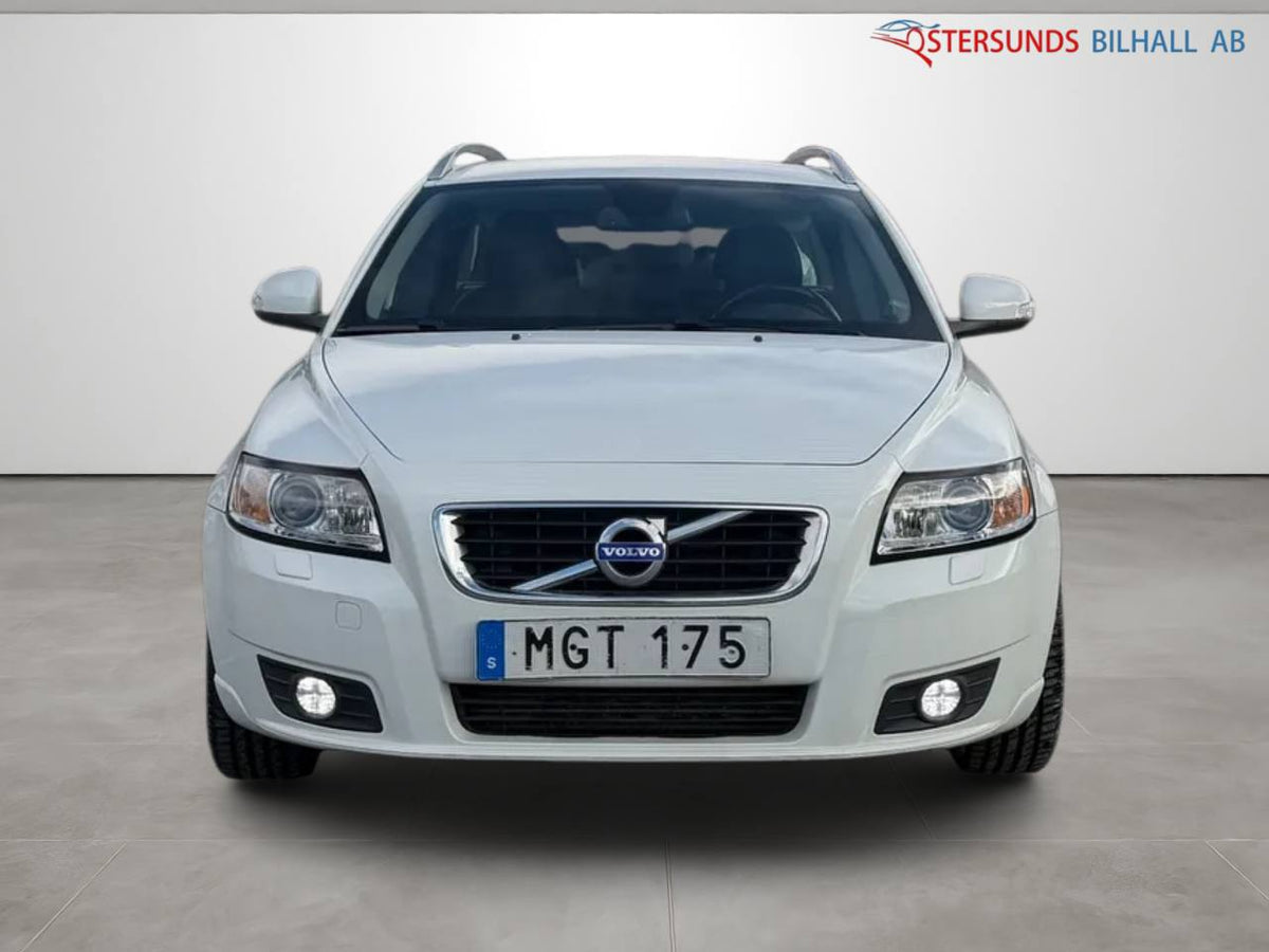 Volvo V50 D2 Classic Momentum Euro 5 Drag D-värm 2bruk Ny kamrem