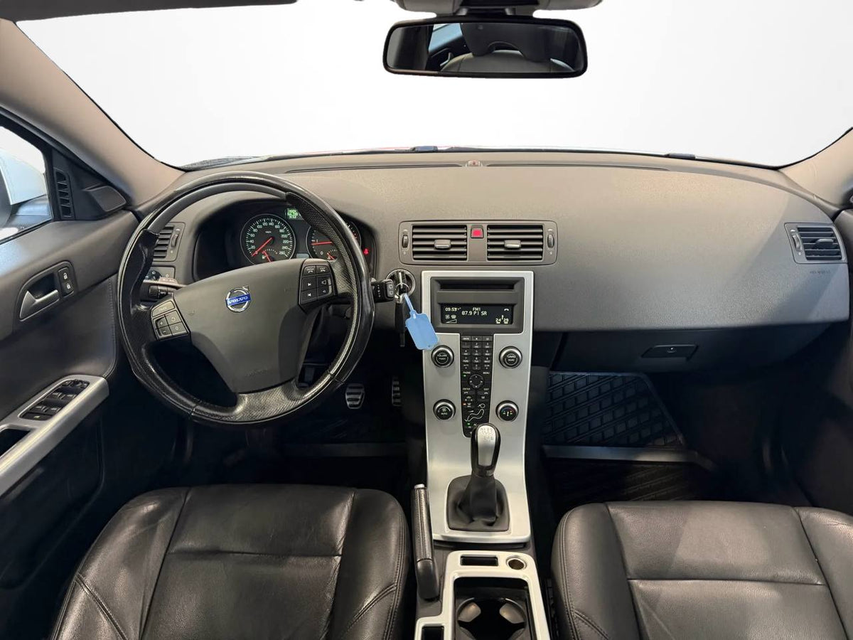 Volvo V50 D2 Classic Momentum Euro 5 Drag D-värm 2bruk Ny kamrem