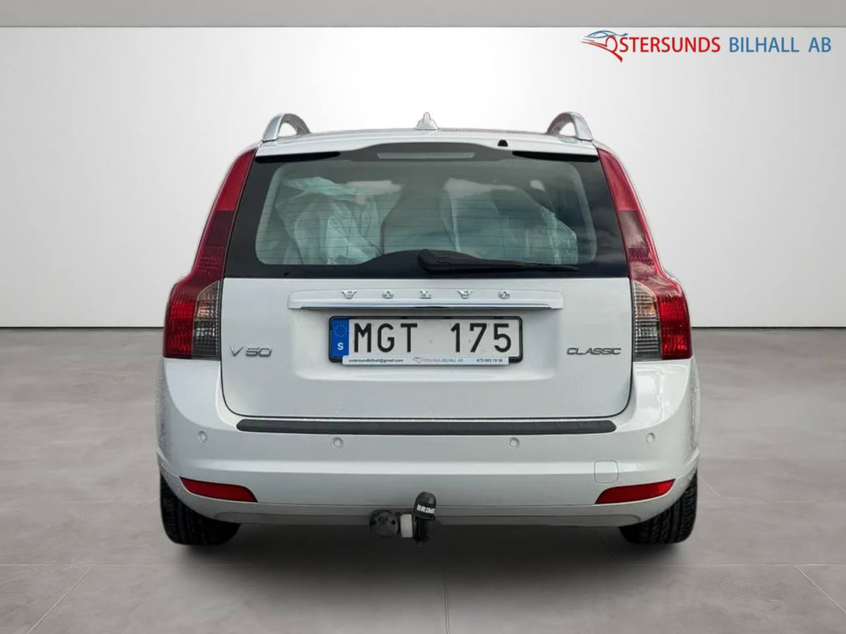 Volvo V50 D2 Classic Momentum Euro 5 Drag D-värm 2bruk Ny kamrem