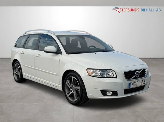 Volvo V50 D2 Classic Momentum Euro 5 Drag D-värm 2bruk Ny kamrem