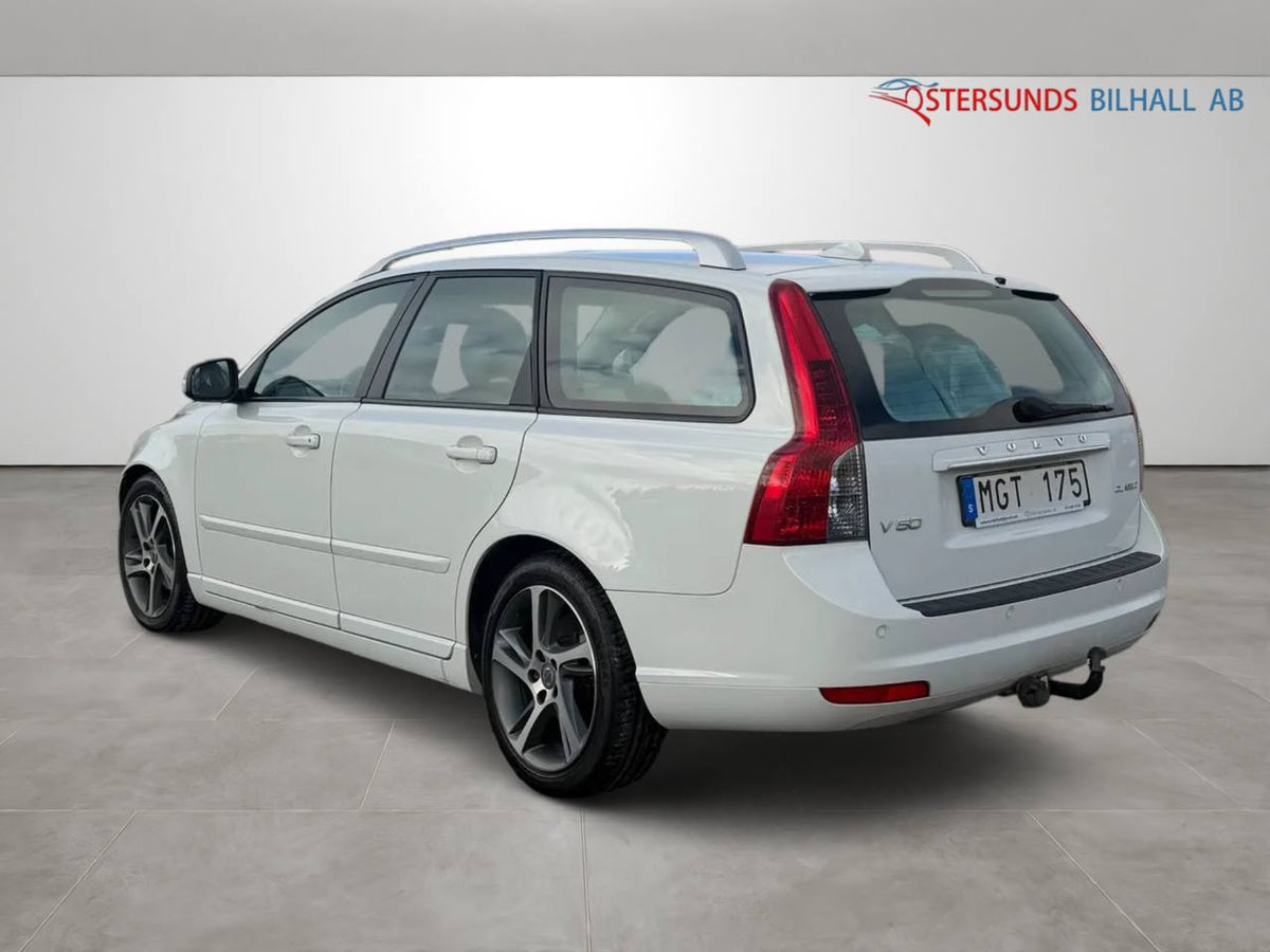 Volvo V50 D2 Classic Momentum Euro 5 Drag D-värm 2bruk Ny kamrem