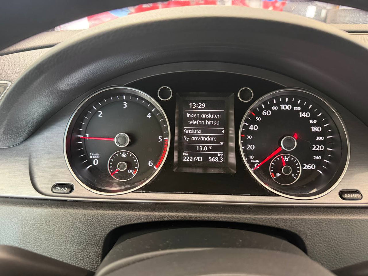 Volkswagen Passat Variant 2.0 TDI DPF BMT 4M D-värm Ny Kamrem